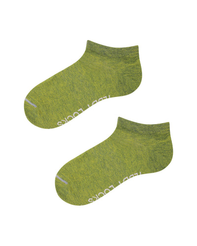 Sustainable trainer socks in moss green for men and women