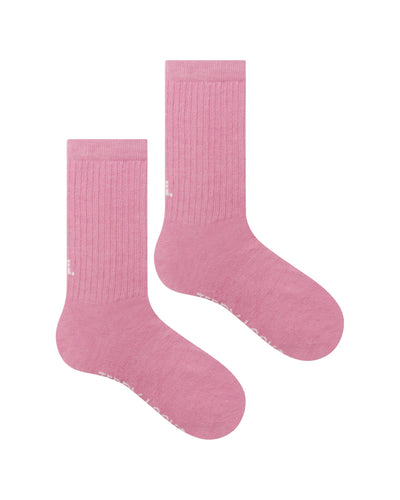 Sustainable pink ribbed crew boot socks with arch support