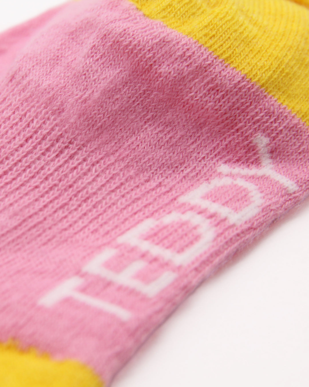 Arch support detailing in children&