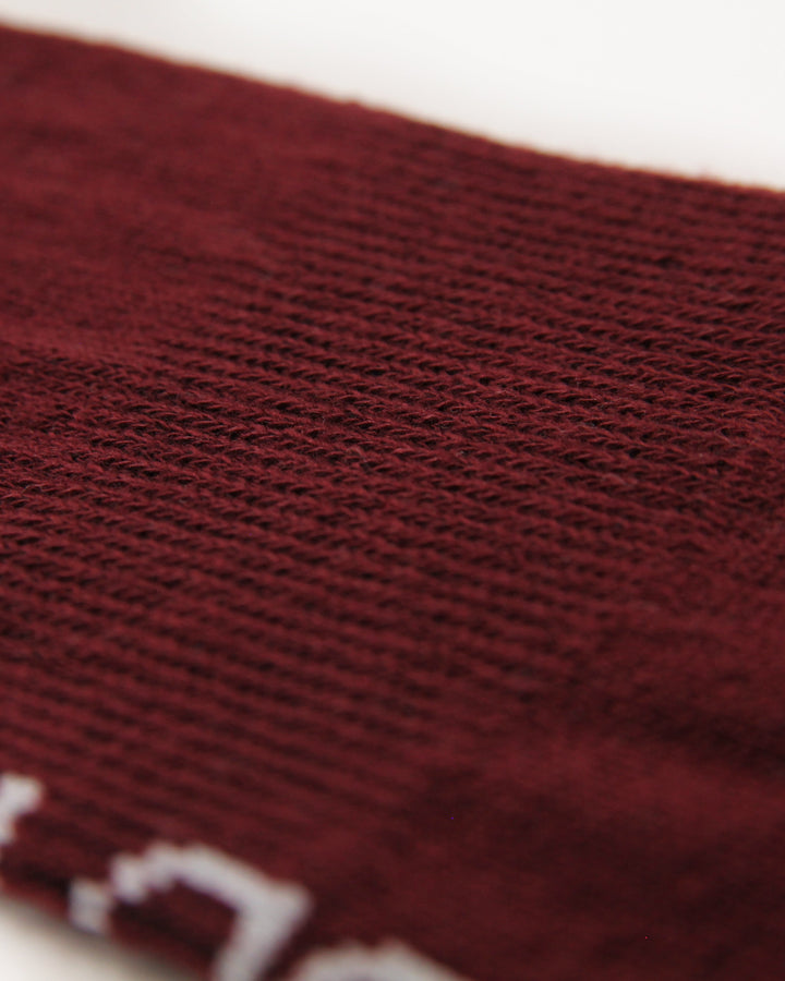 Burgundy ribbed crew sock with arch support