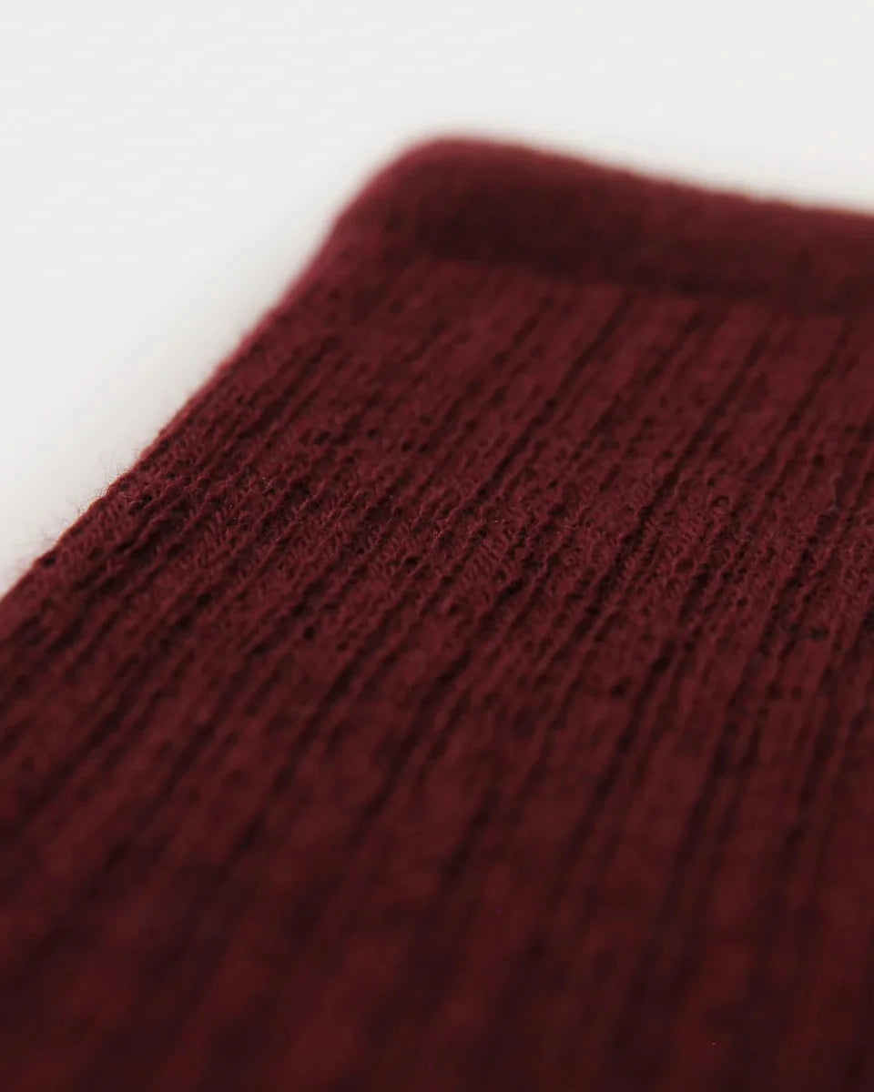 Burgundy ribbed crew sock leg stitch detailing