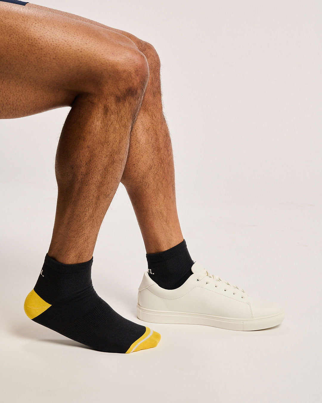 Eco-friendly quarter length socks. Seamless toe sustainable athletic socks.